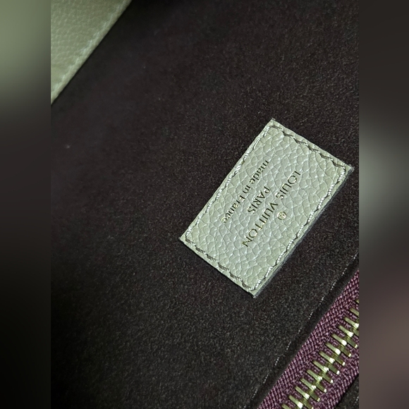 Louis vuitton Empreinte Microchip MM with pouch - Picture 13 of 16